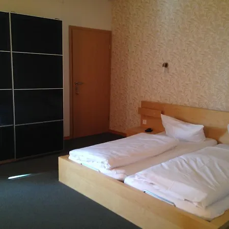 Oldenburger Hof Hotel Birkenfeld (Baden-Wurttemberg)